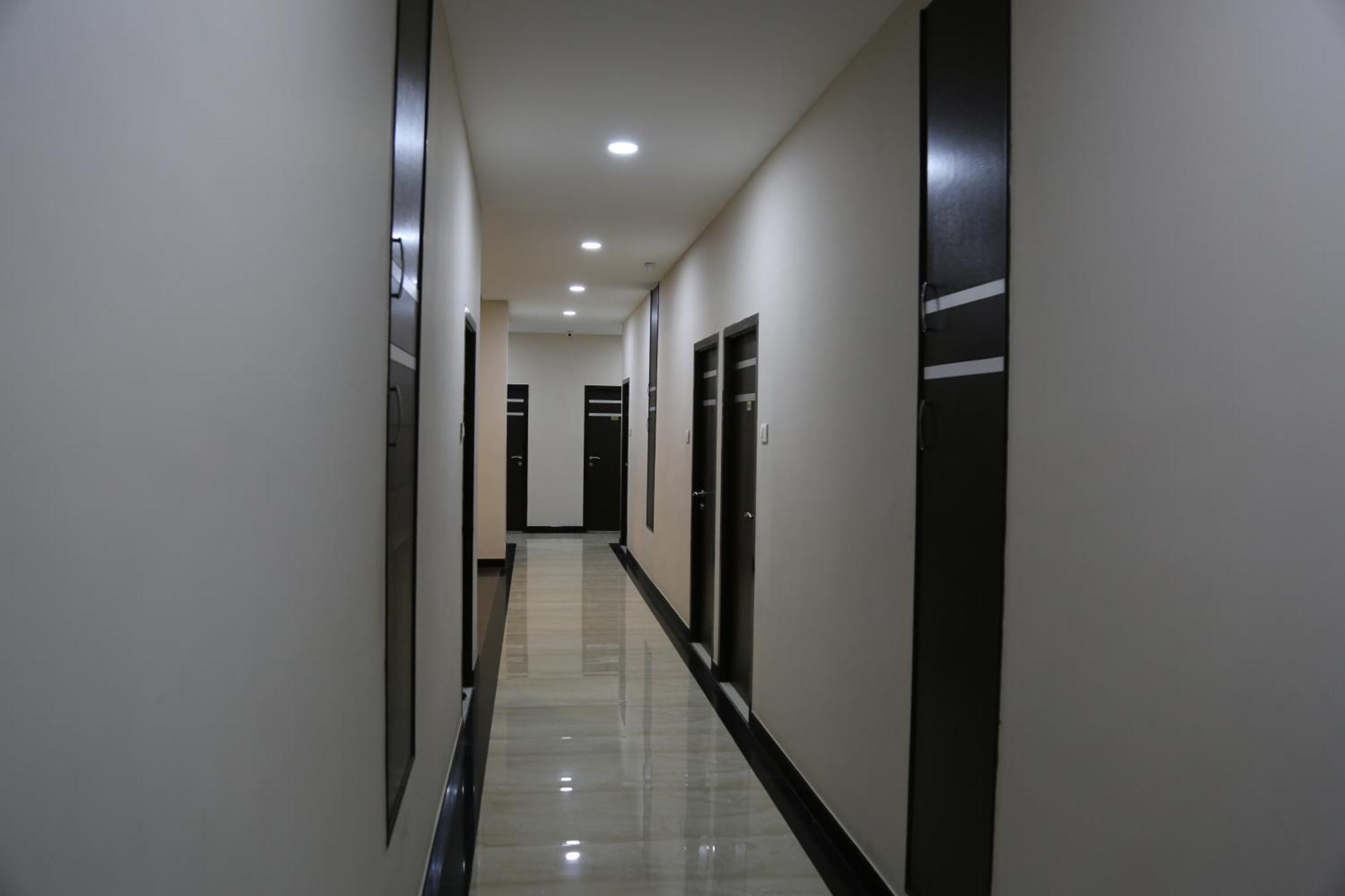 Pine Tree Aparthotel Kanchipuram Buitenkant foto